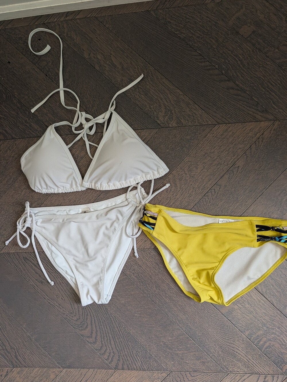 Bellecarrie + Mandarin Bikini Bundle Size XS